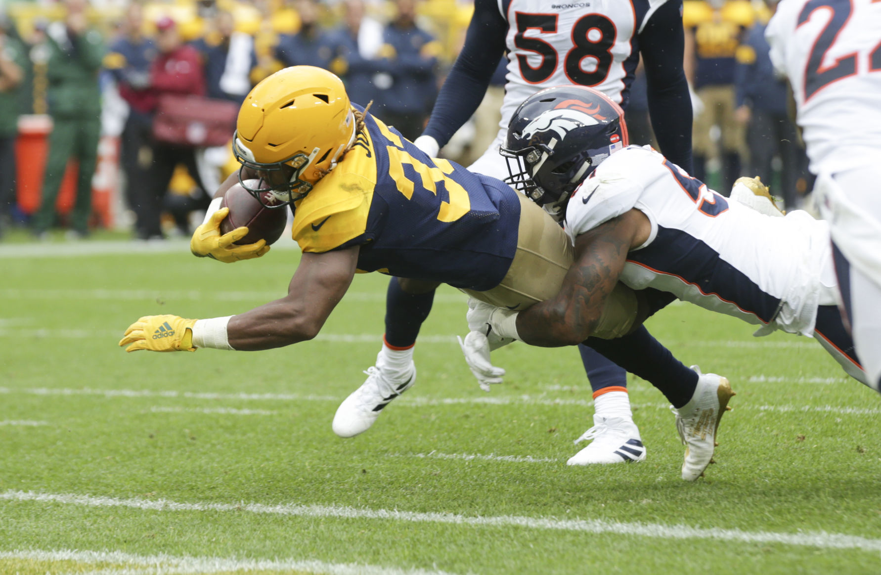 Packers 27, Broncos 16